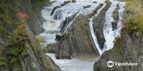 Chidorigataki Falls