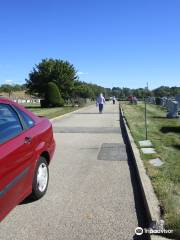 Lincoln Park Cemetery