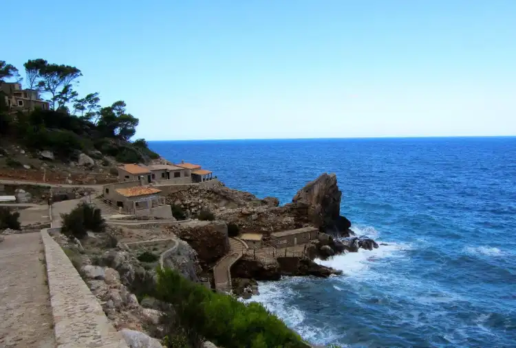 Hotels in Estellencs