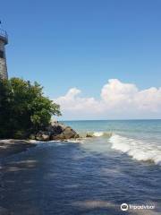 Lighthouse Point Provincial Nature Reserve