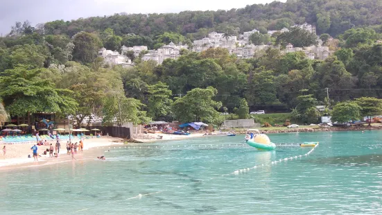 Ocho Rios Beach