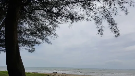 Luak Bay