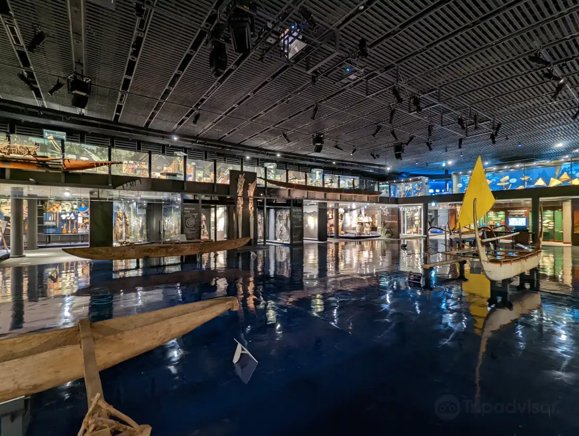 Hotels near Oceanic Culture Museum Planetarium