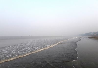 Dahanu Beach