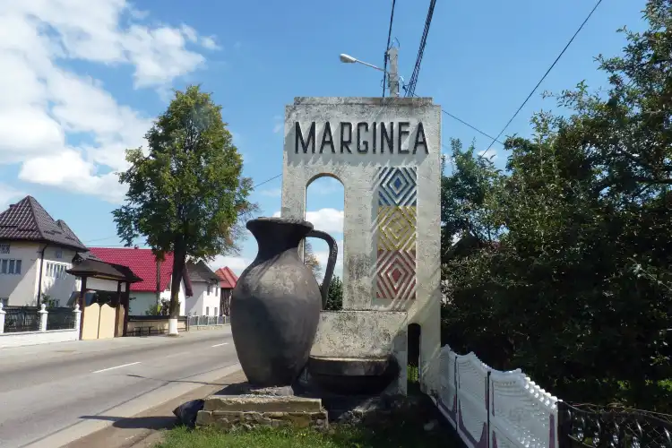 Hôtels à : Comuna Marginea