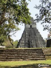 Arqueología Mesoamericana with Juan Bendfeldt