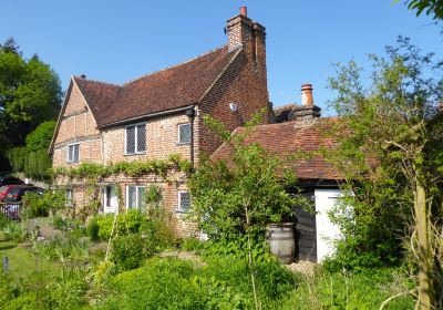 Milton's Cottage