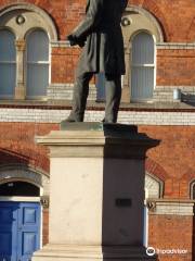 Henry Bolckow Statue