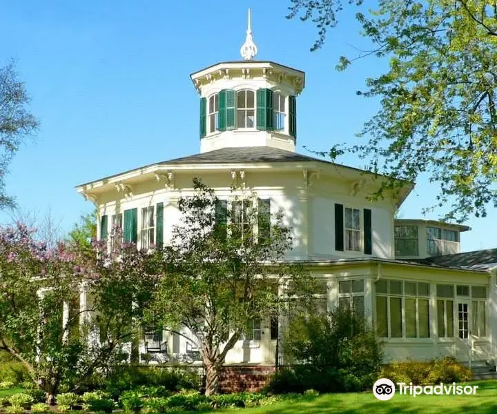 Historic Octagon House Museum