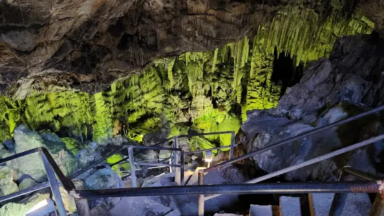 Cave Of Zeus