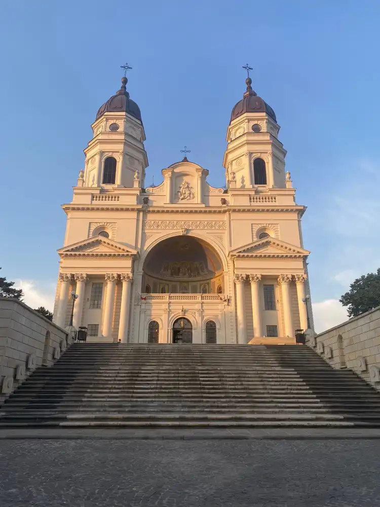 Hotels near Metropolitan Cathedral Iasi