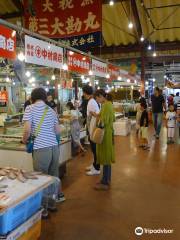 鳥取港海鮮市場かろいち