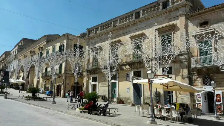 Hotels near Siculamente
