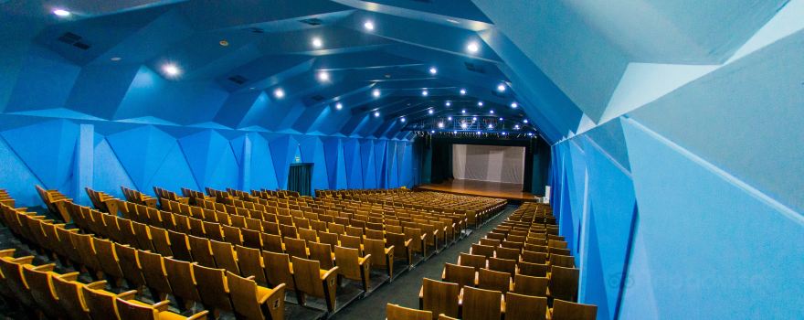 Municipal Theater Adélia Lorenzetti