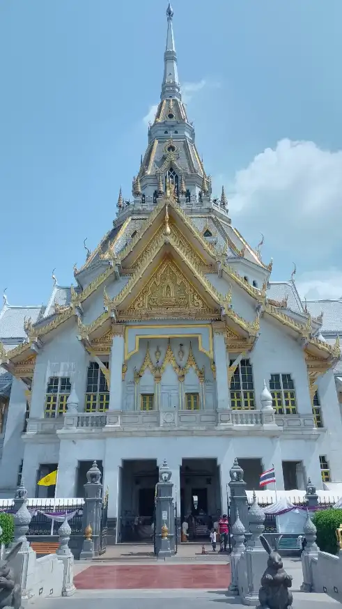 โรงแรมใกล้วัดโสธรวรารามวรวิหาร