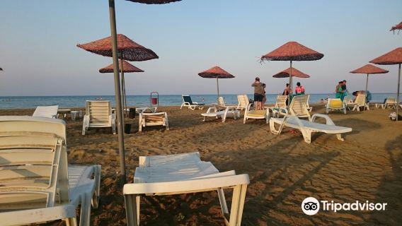 Glapsides Beach