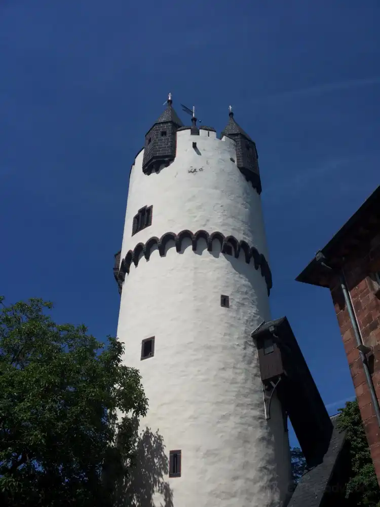Hotels near Museum Schloss Steinheim