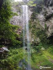 Dangyō-no-taki Waterfalls