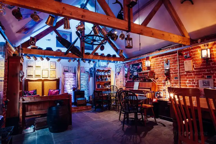 Hotels near Ancient Technology Centre