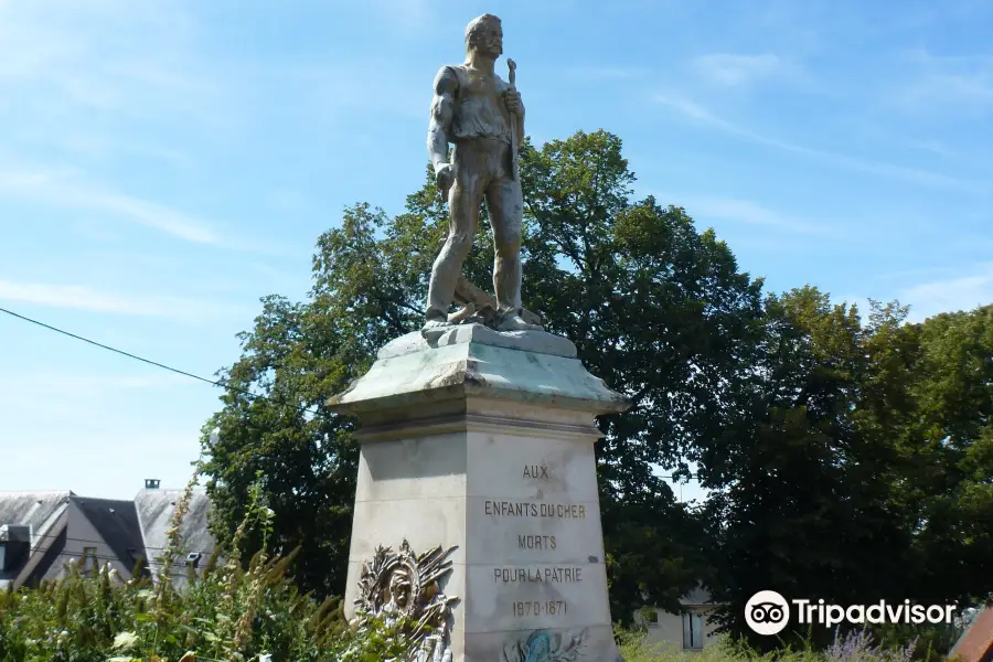 Monument Aux Enfants Du Cher Morts Pour La Patrie 1870 - 1871