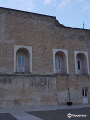 Palazzo Marchesale - Biblioteca Comunale "L. De Simone"