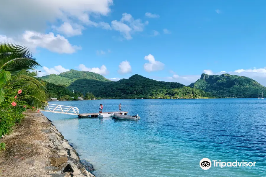 Fare, in Huahine, FP