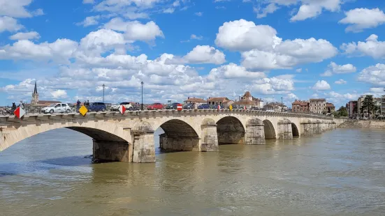 Saint Laurent Bridge