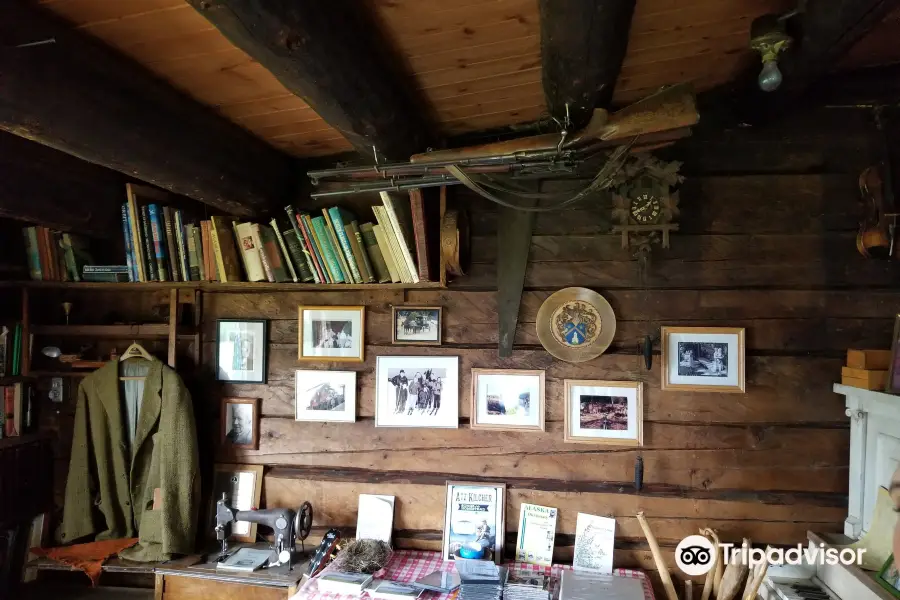 Kilcher Homestead Living Museum