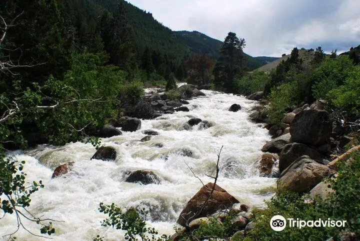 Sinks Canyon State Park