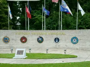 Lejeune Memorial Gardens