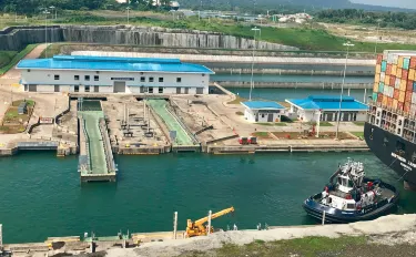 Agua Clara Locks