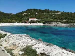 Pokonji dol Beach