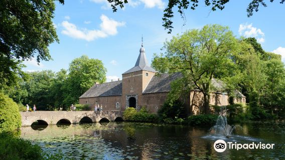 Castle Gardens In Arcen