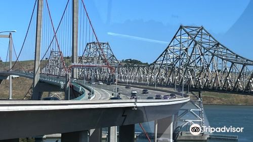 Carquinez Bridge