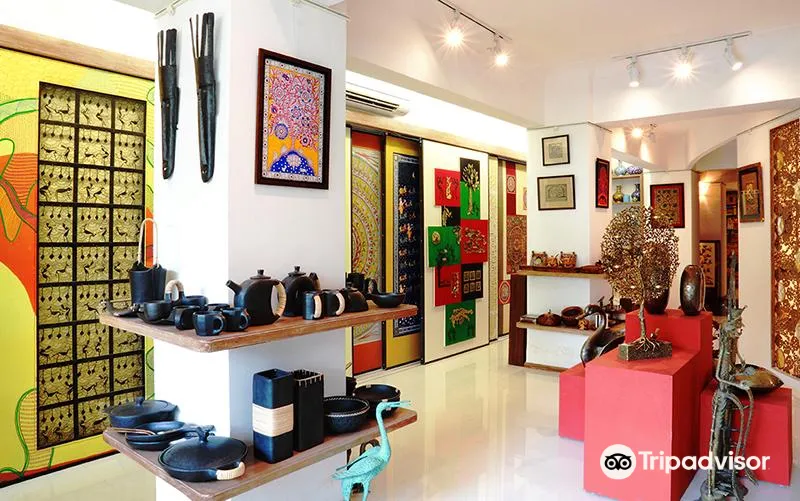 4_Baaya Design | Art, Lighting, Furniture & Artefact