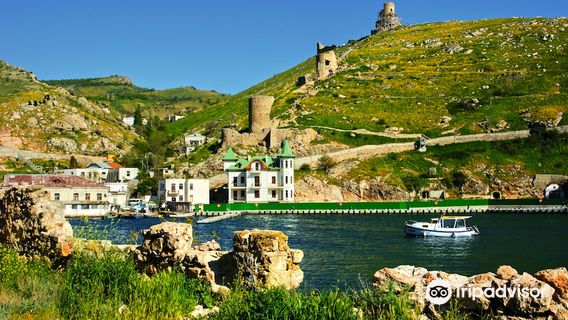 Genuezskaya Krepost' Chembalo