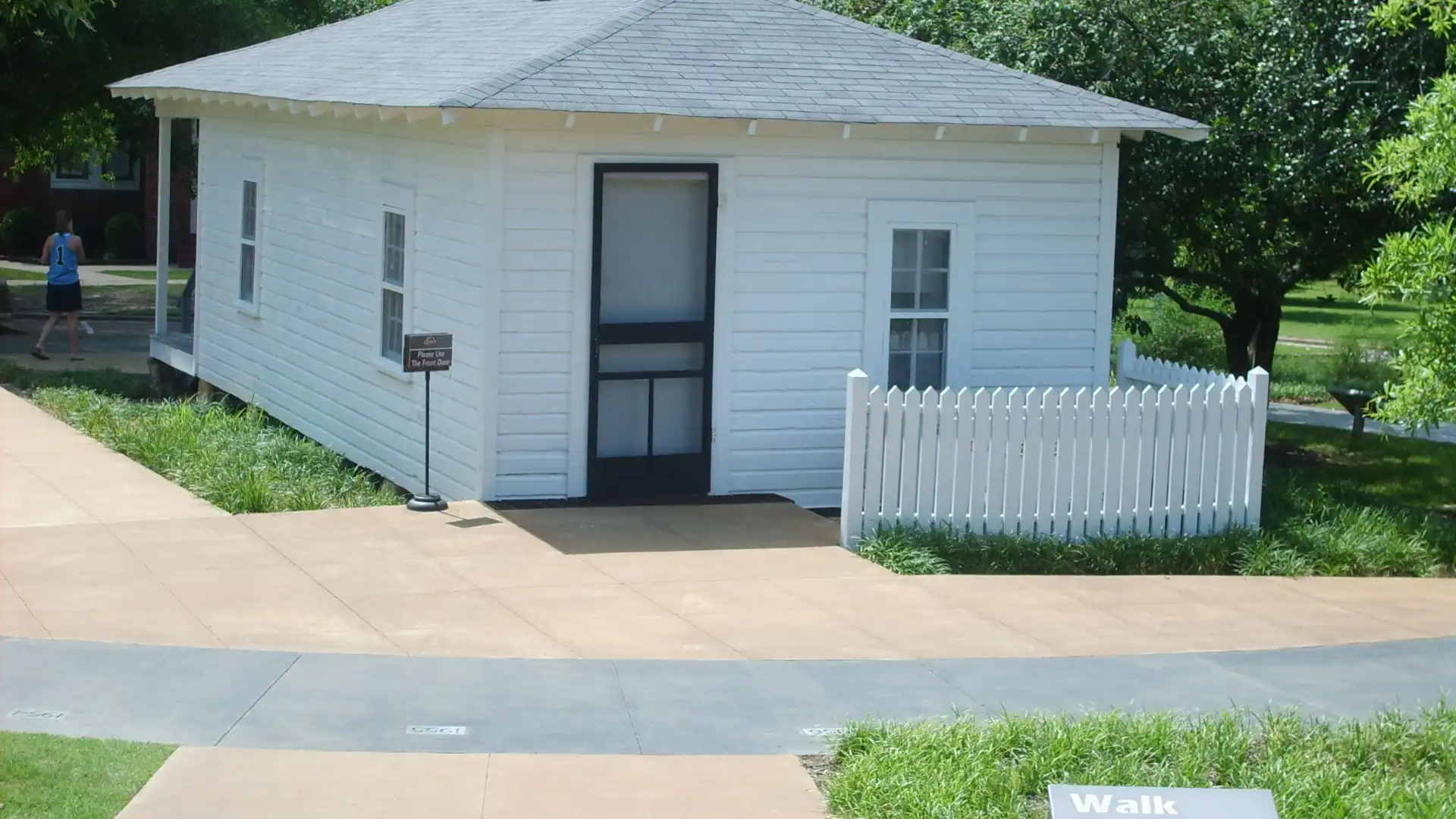 Hotels near Elvis Presley Birthplace