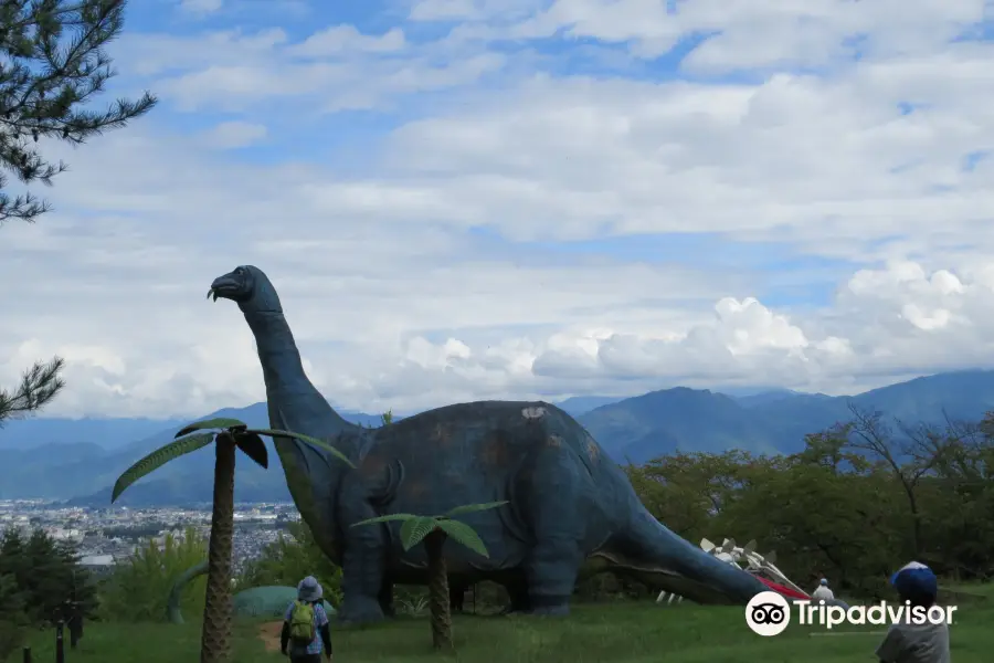 茶臼山恐竜公園