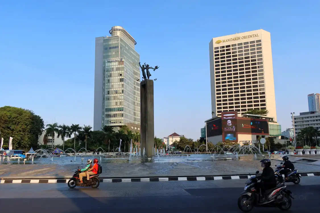Hotels near Selamat Datang Monument