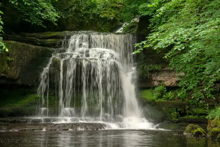 فنادق في Burton-cum-Walden