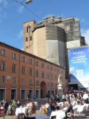 Statue of Luigi Galvani