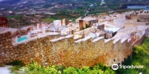 Le mura e le porte urbane