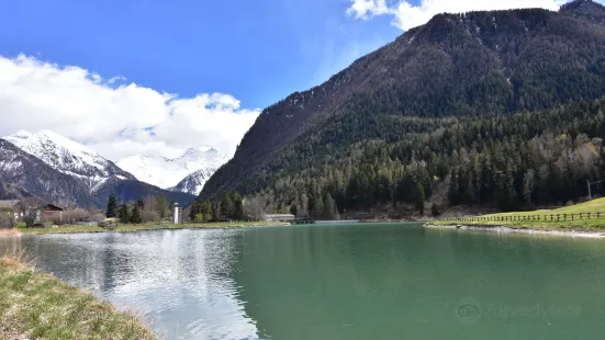 Lago di Brusson