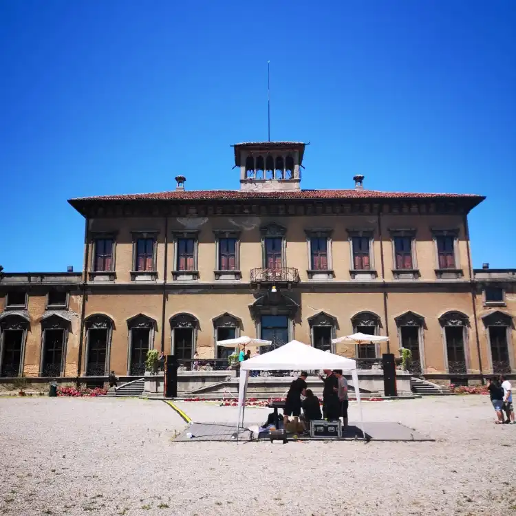Hotels in Varedo