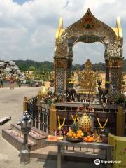 Masai （Thai） Sam Poh Temple