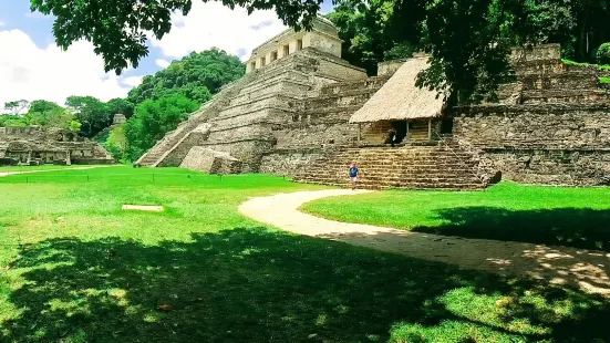 Zona Arqueologica de Palenque