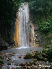 Diamond Falls Botanical Gardens & Mineral Baths