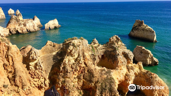 Praia dos Tres Irmaos