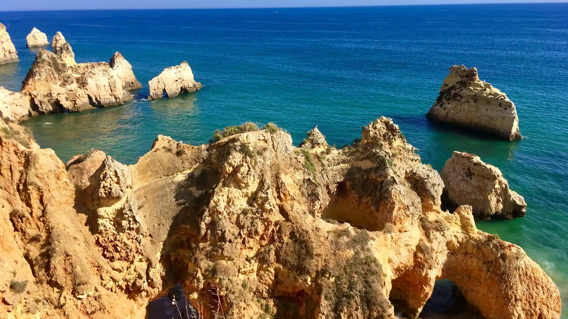 Hotels near Praia dos Tres Irmaos