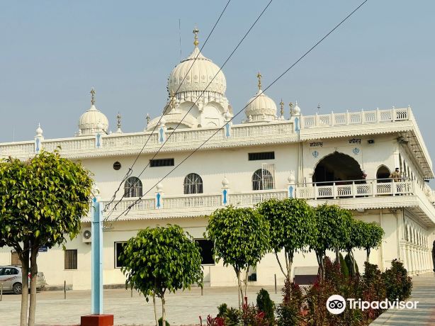 Gurudwara Dookh Nivaaran Guru Kaa Taal